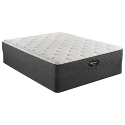 Beautyrest Silver® BRS900 Luxury Plush Mattress
