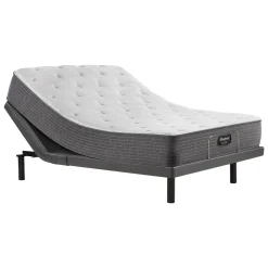 Beautyrest Silver® BRS900 Luxury Plush Mattress