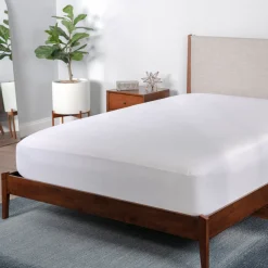 BEDGEAR Stretchwick® Cooling Mattress Protector