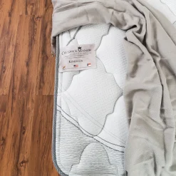 Cheswick Manor Kingston Plush Mattress
