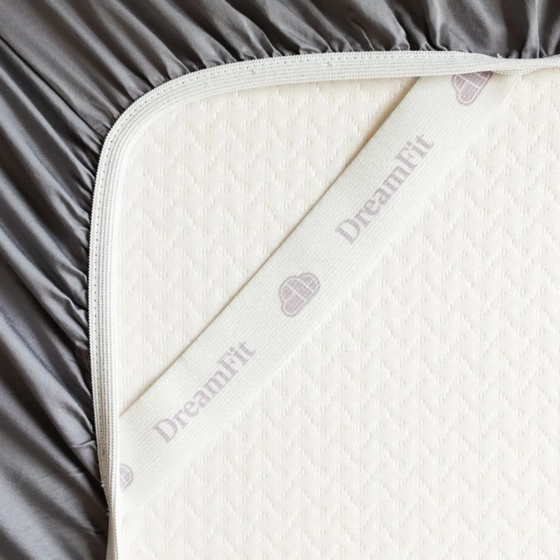 DreamFit DreamComfort™ Brushed Microfiber Sheet Set