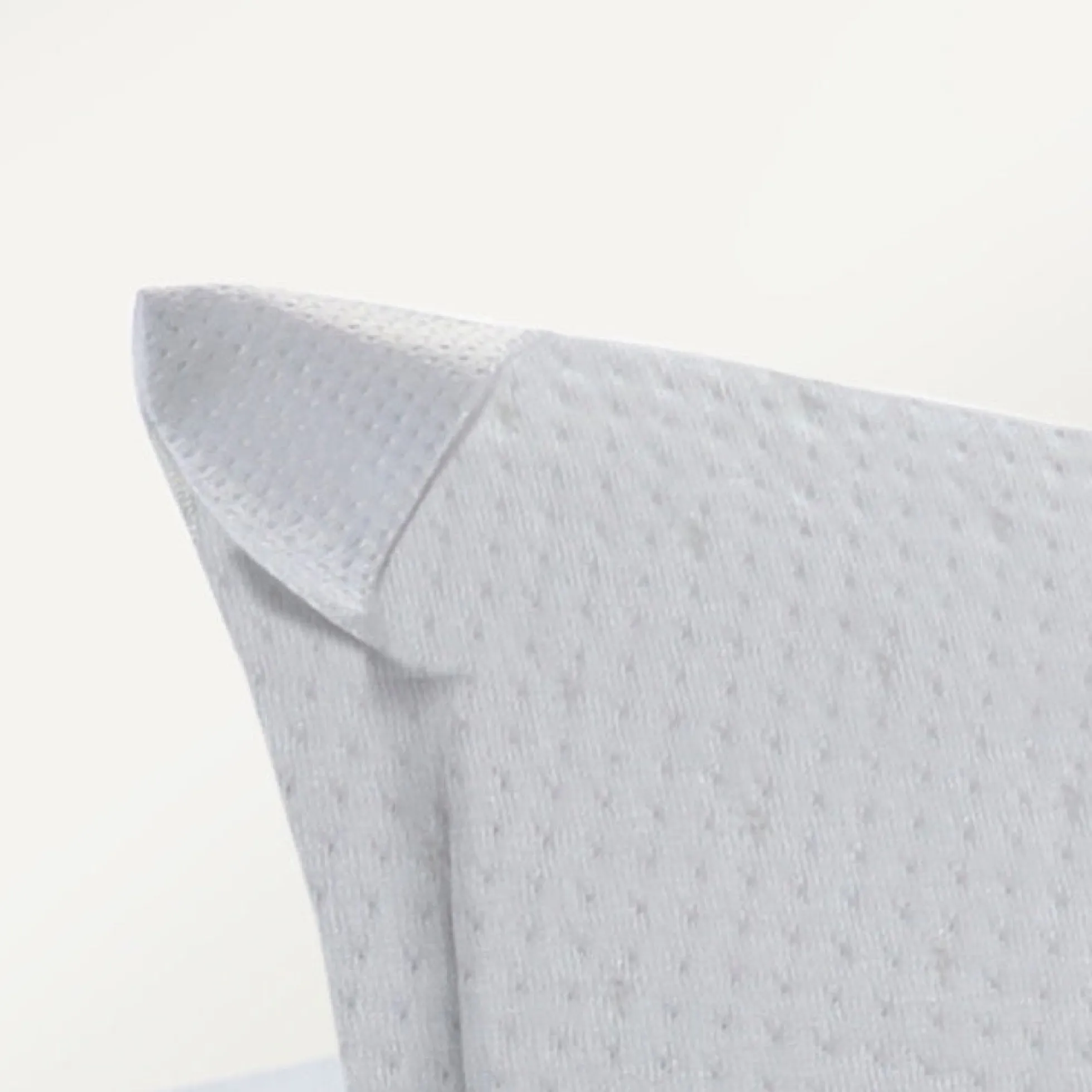 DreamFit DreamCool™ Waterproof Pillow Protector