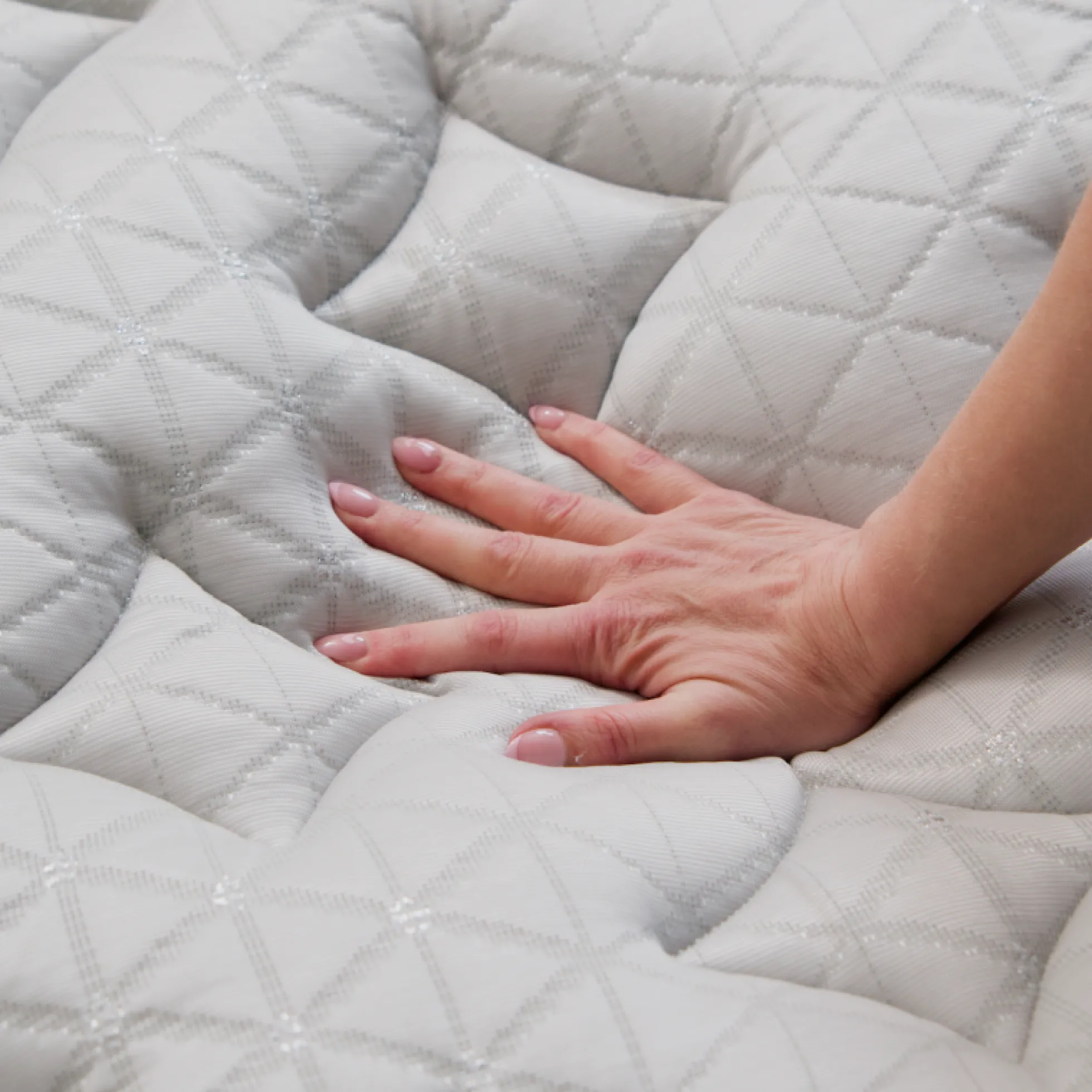 Helix Dawn Luxe Firm Hybrid Mattress