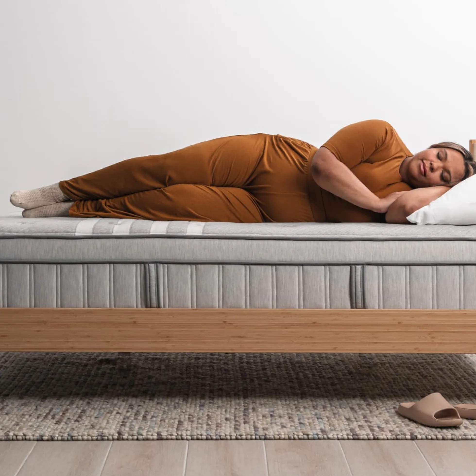 Leesa Plus Medium Hybrid Mattress