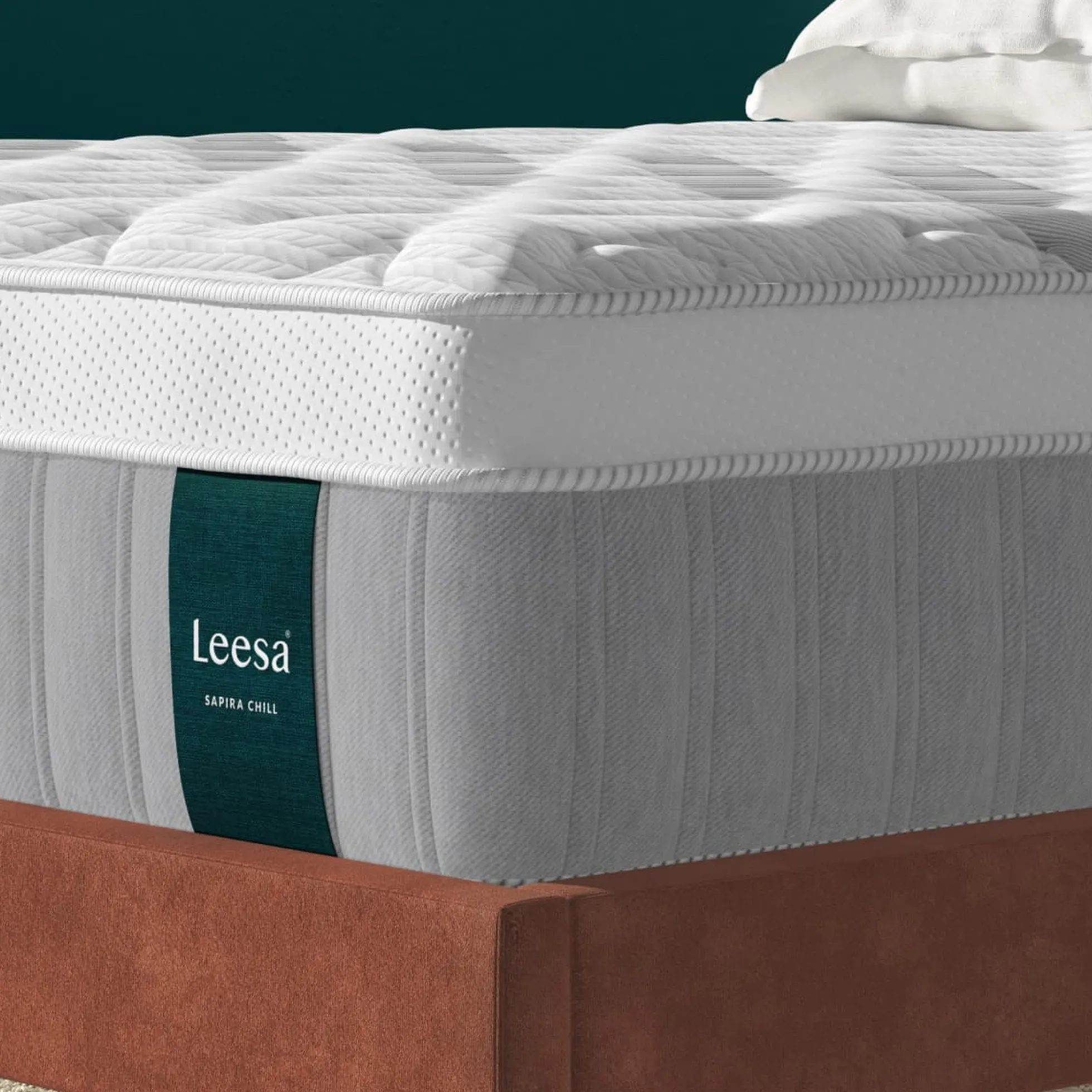 Leesa Sapira Chill Plush Hybrid Mattress