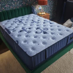 Stearns & Foster Estate Medium Mattress